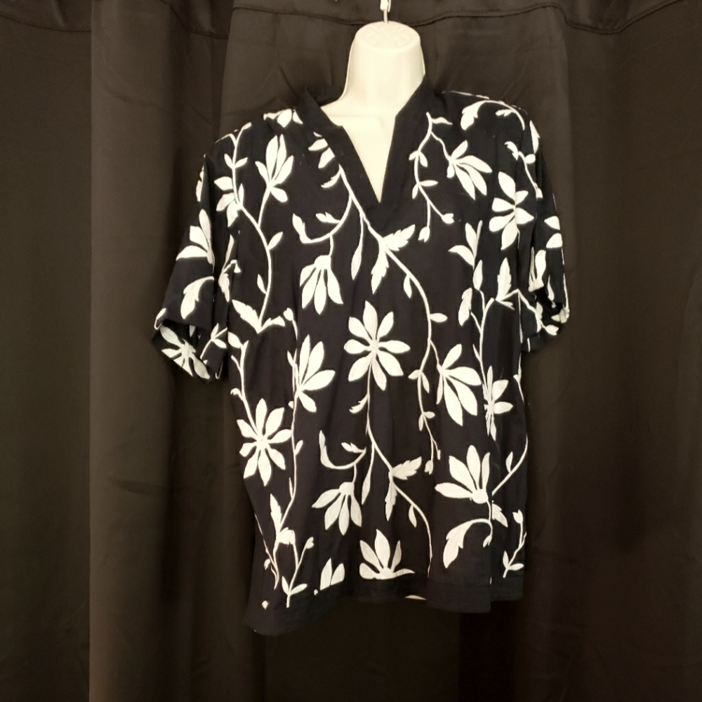 Talbots Women Black Shirt 16W